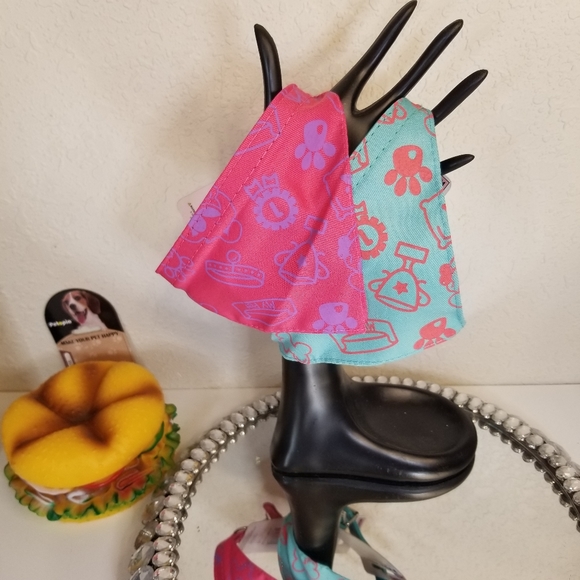 2 pc Fashionable Trendy Collar Dog Bandana New - Picture 5 of 11